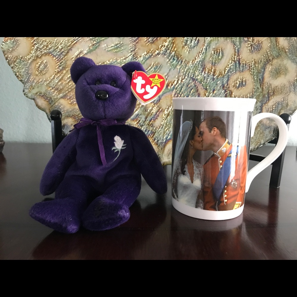 Princess Diana 1st Edition Ty Beanie Baby and Mug